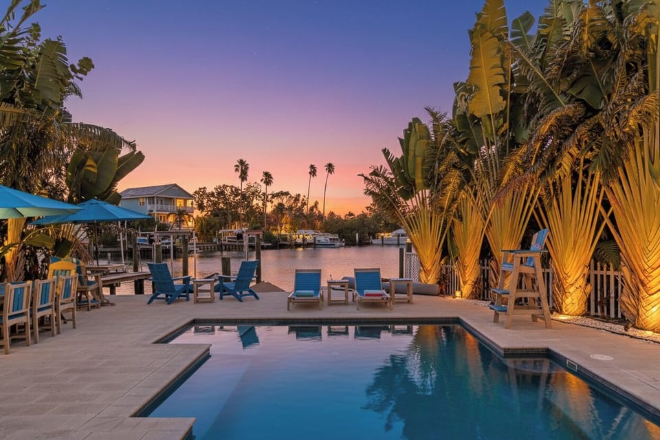 Florida Paradise's heated pool overlooking the Intracoastal Waterway is classic Florida, even when it's winter up north.