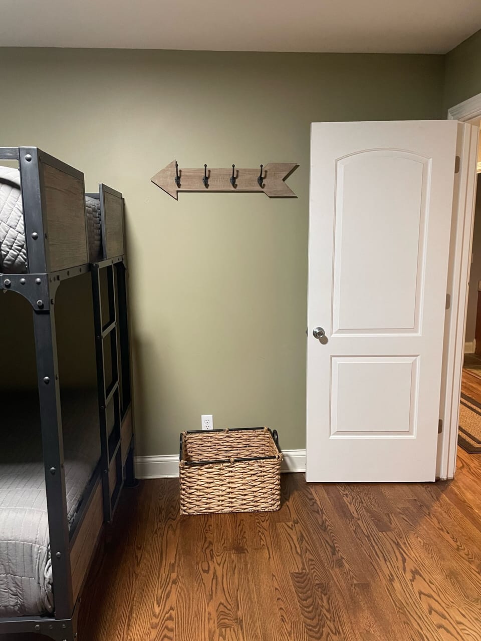 Downstairs Bunk Room 