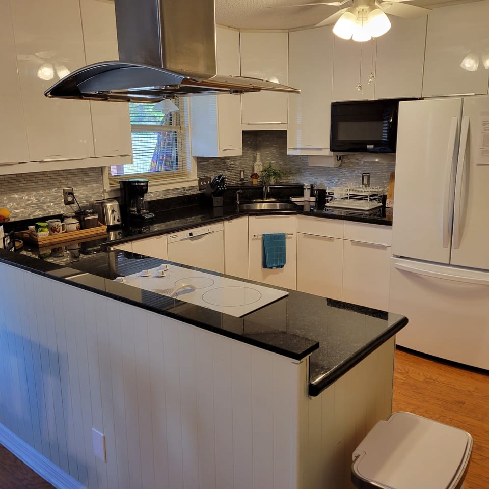 Utilize the nice kitchen for cooking your home made meals