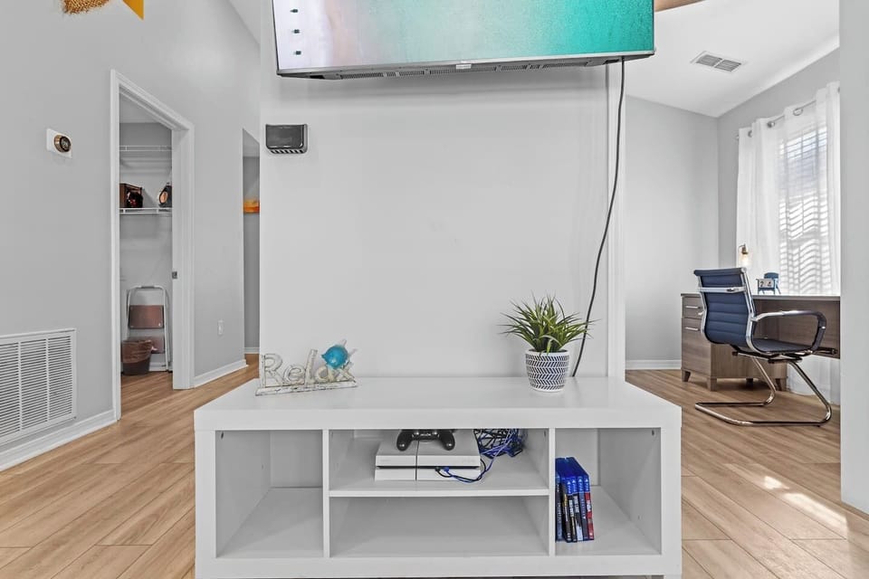 Playroom area with PS4 and games 