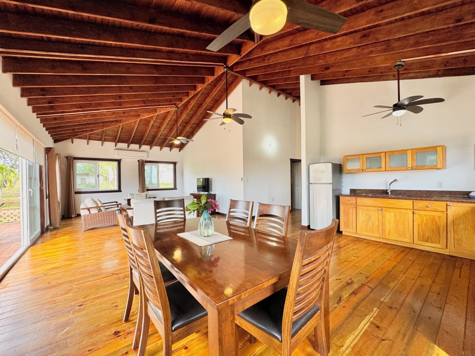 Dining Room (1)