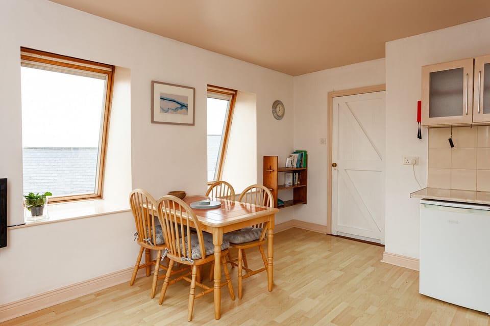 Tidewater Holiday Apartment Baltimore, near Baltimore in West Cork