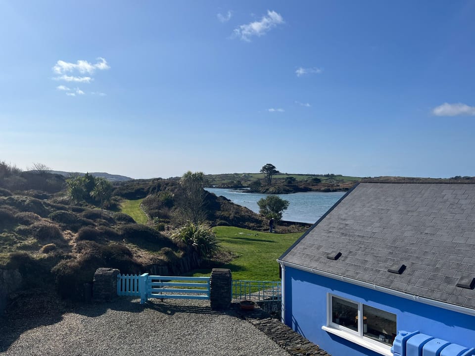 Tidewater HoIiday Apartment Baltimore. Waterfront holiday apartment, West Cork