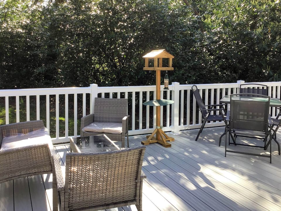 Decking | The Hollies Lodge, Prenteg, Porthmadog