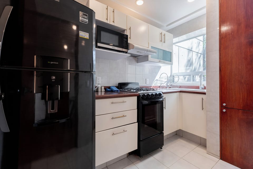 Your home away from home kitchen experience.



