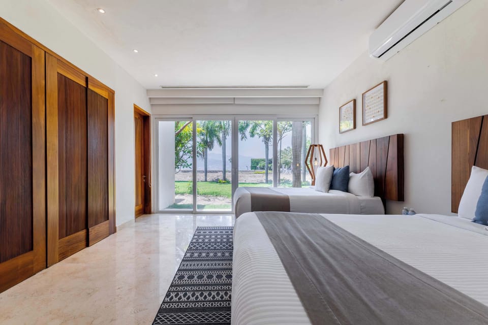 Soothing spaces filled with light


