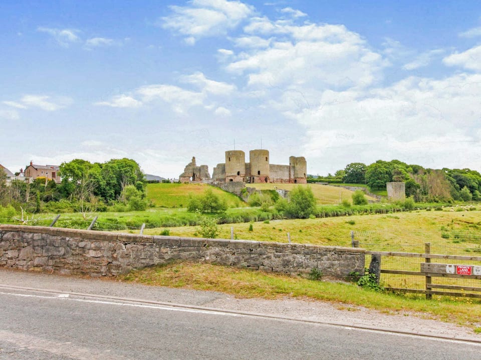 Surrounding area | Pen Y Bont, Rhuddlan