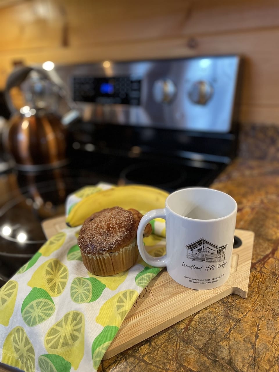 "The home is beautiful, the beds are comfy and the kitchen is stocked" -Past Guest