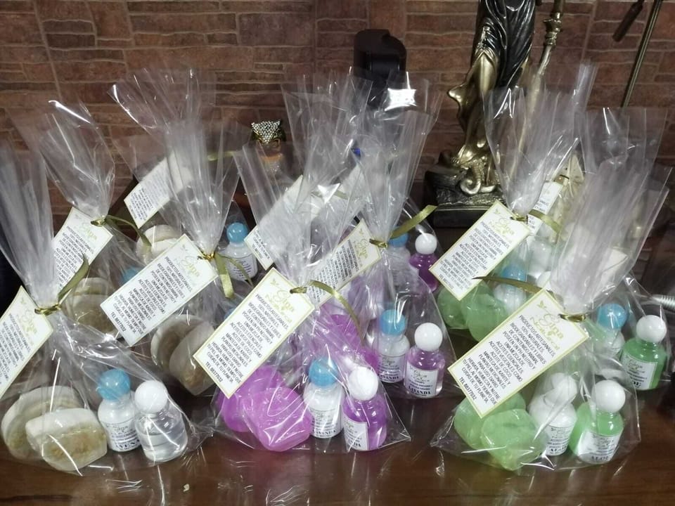 Bathroom amenities