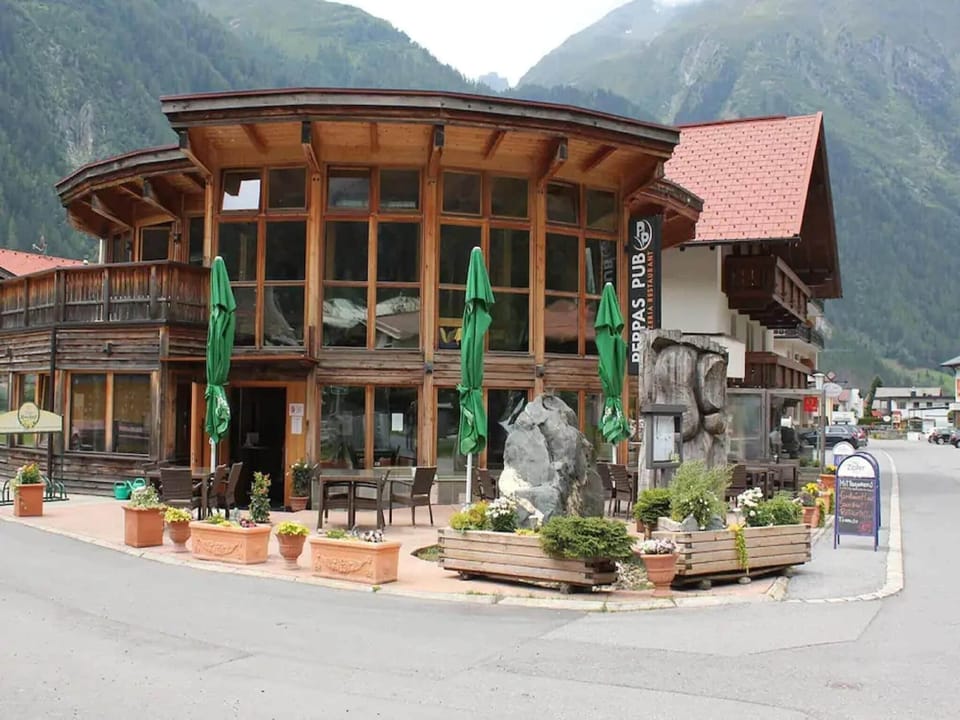 Holiday Home Exterior [summer]