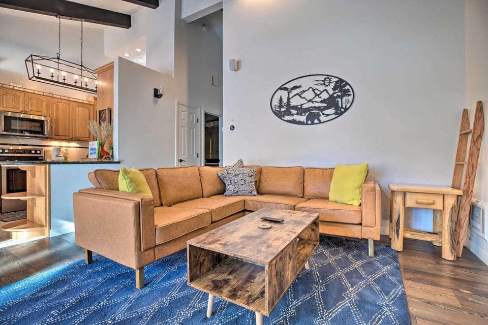 Living Room | Pellet Stove