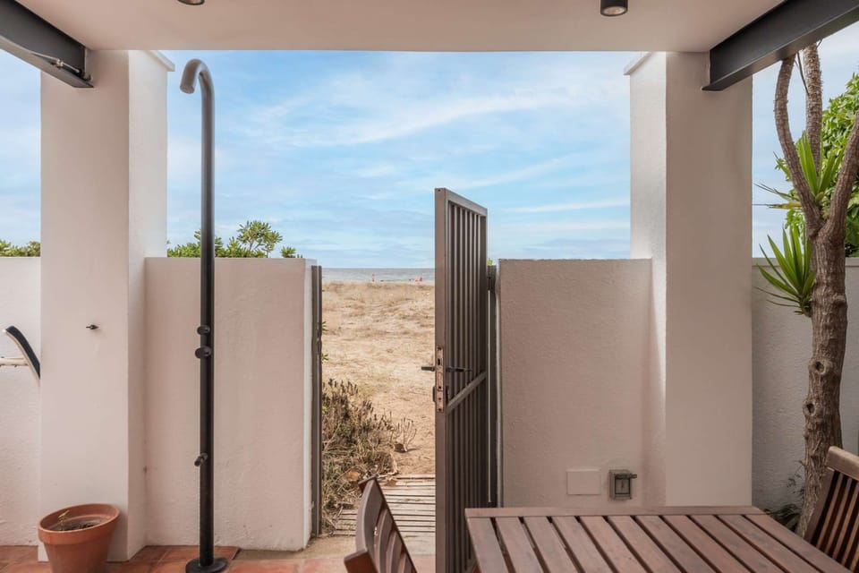 Direct beach access