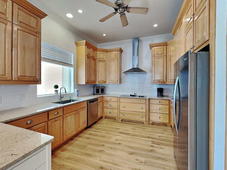 Kitchen - Modern Appliances - First Floor