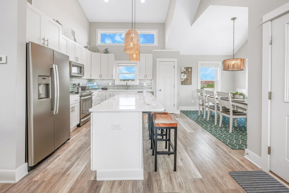 Surf or Sound Realty - 993 - La Dolce Vita - Kitchen -1