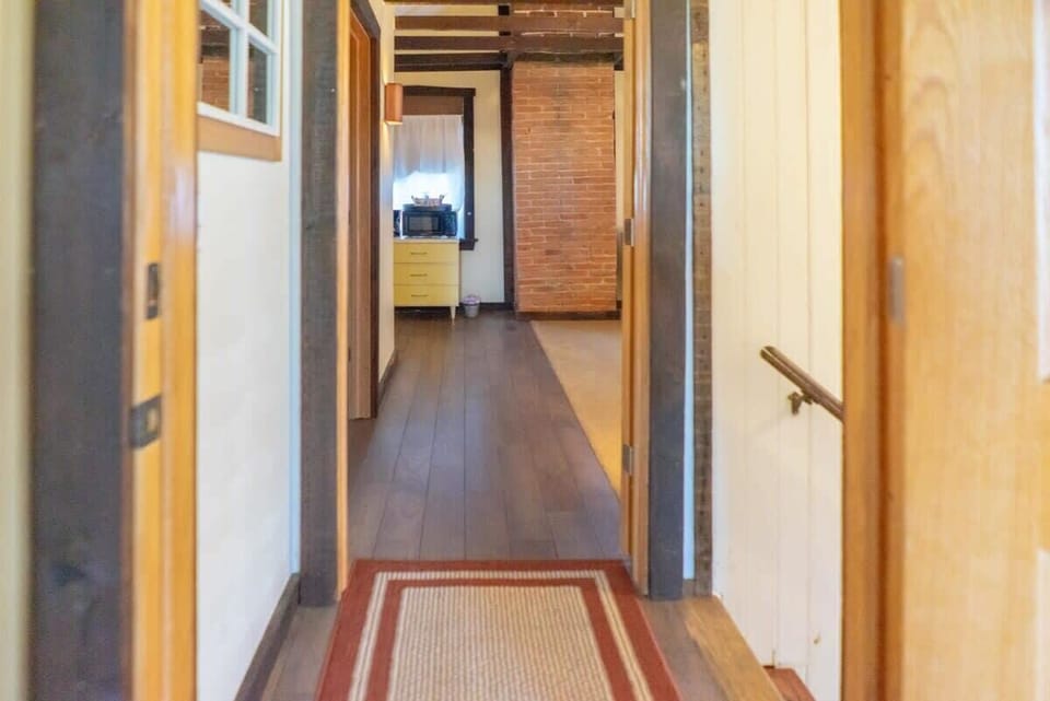 Thoughtfully laid-out spaces that make it easy to move comfortably throughout the home. #StayRelaxed