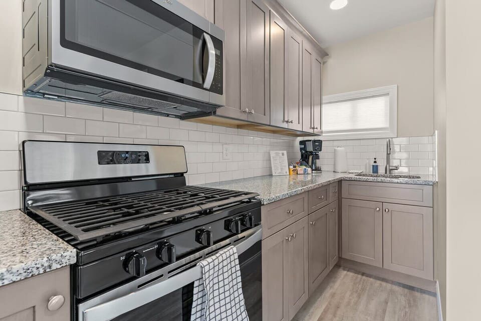 Fully-equipped kitchen