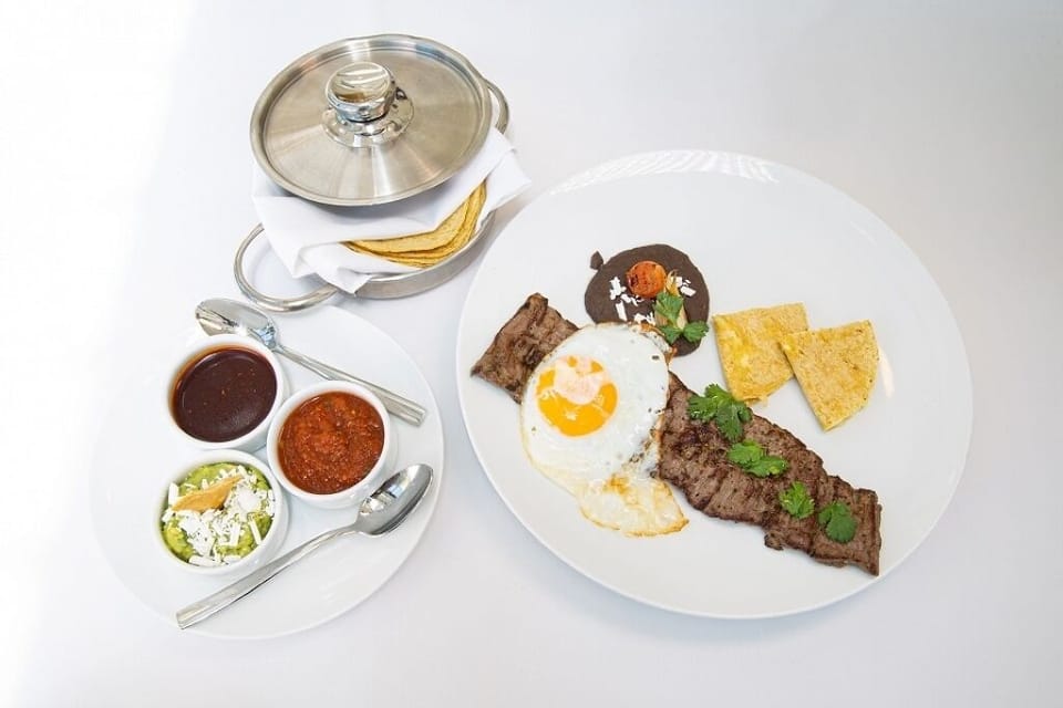 Breakfast meal