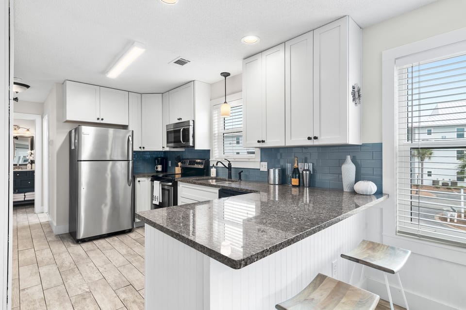 Perfectly appointed kitchen for all your cooking needs
