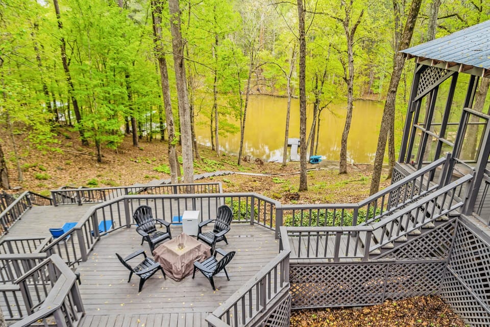 5 decks and gazebo with fire pit and sun loungers