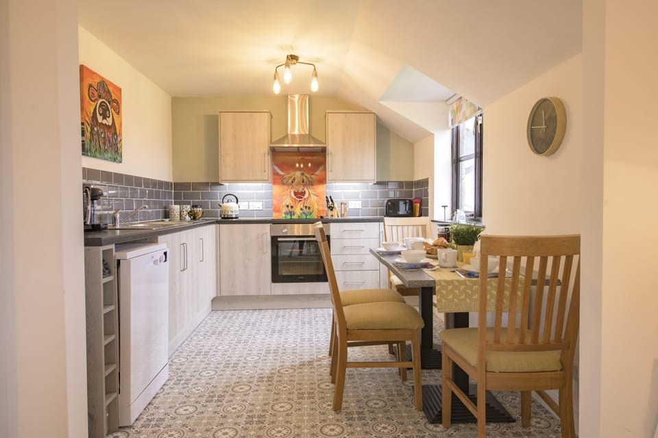 First floor: Modern well-equipped kitchen