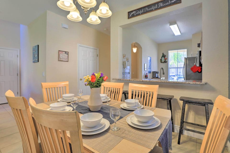 Dining Area | 1st Floor