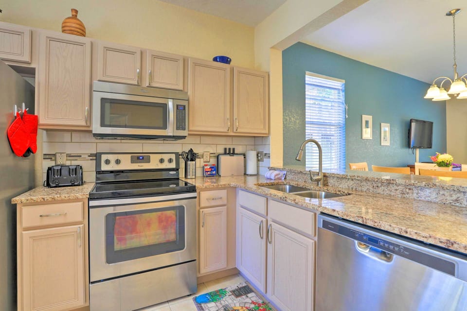 Kitchen | 1st Floor