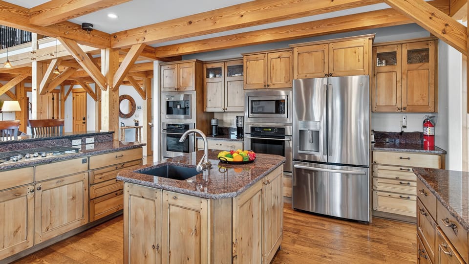 Kitchen, Main Level
