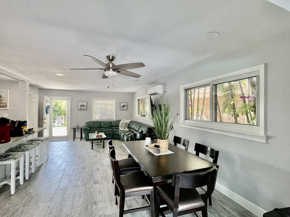 Dining room & Living-room 