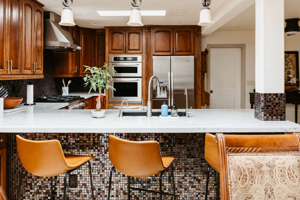 Kitchen | Island Seating