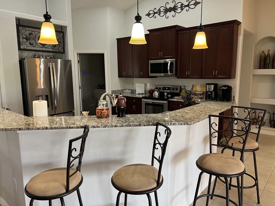 Kitchen Island Seating for 6