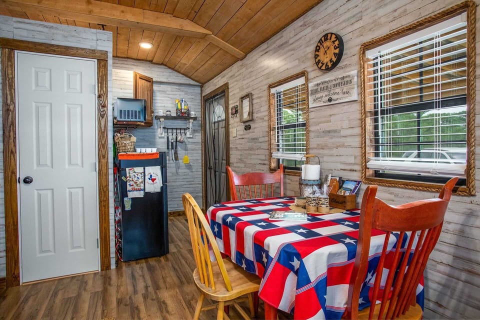 The colorful dining room table seats four comfortably-and it fits right in with the Lone Star theme!