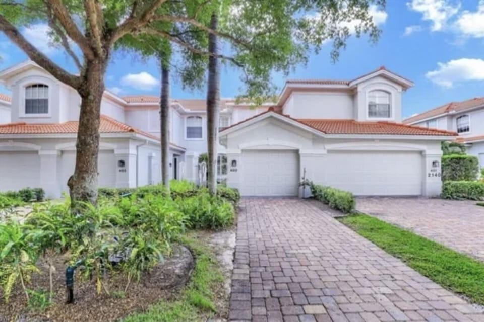 Private driveway, 102” wide garage, will not fit suv. Guest parking available.