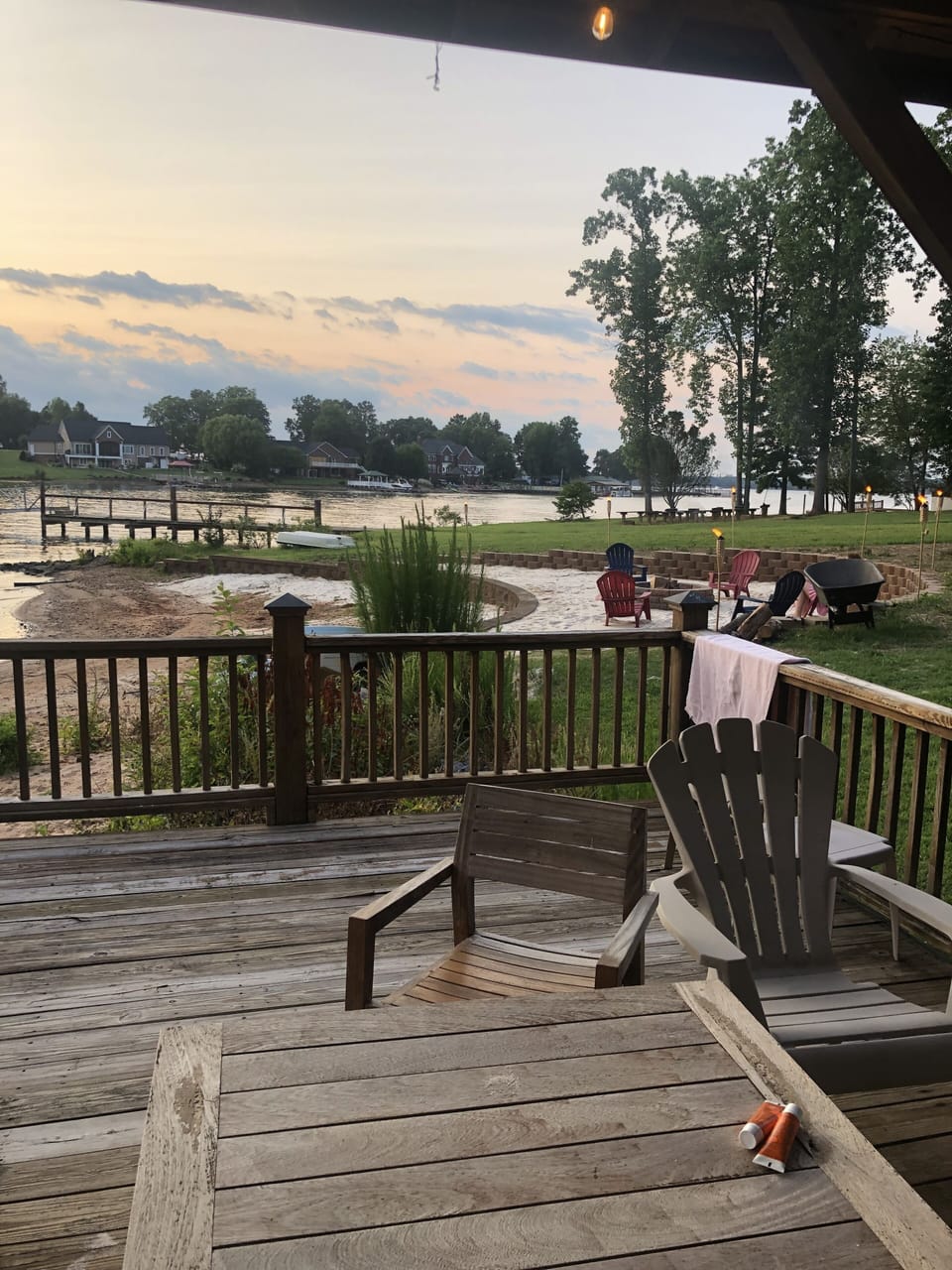 Beautiful lake front retreat with private beach area
