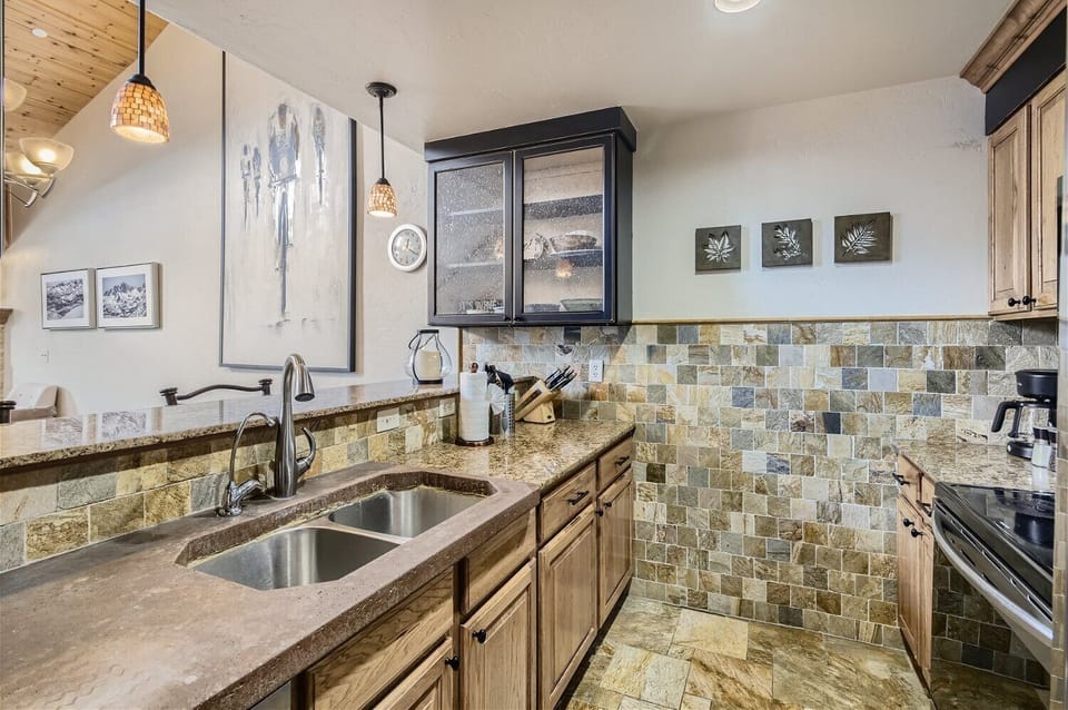 DLA8 Kitchen