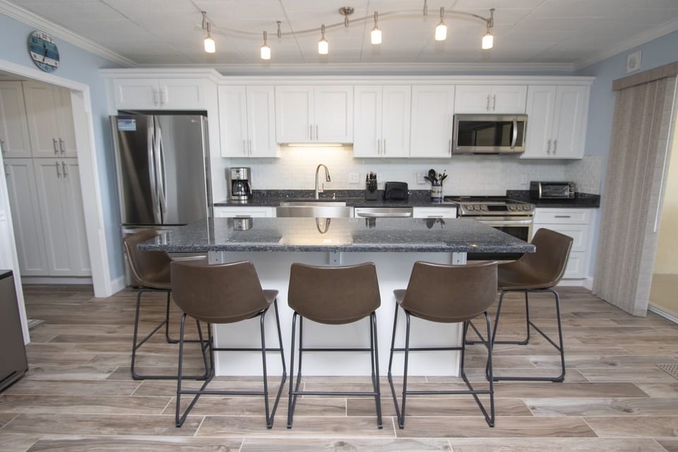 KITCHEN-AREA