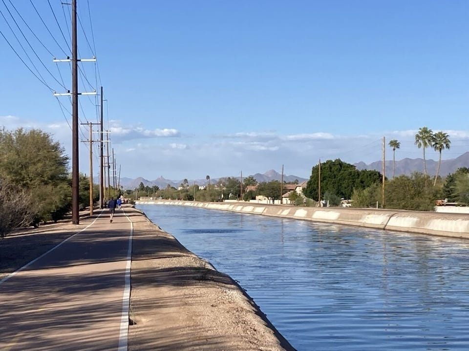 Walking/jogging path along nearby canal.
