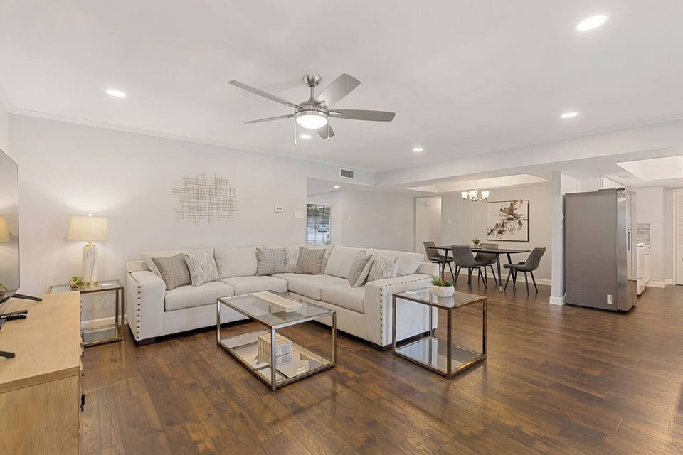 Living Room Oasis: Bright space with chic decor, perfect for relaxation or gatherings!