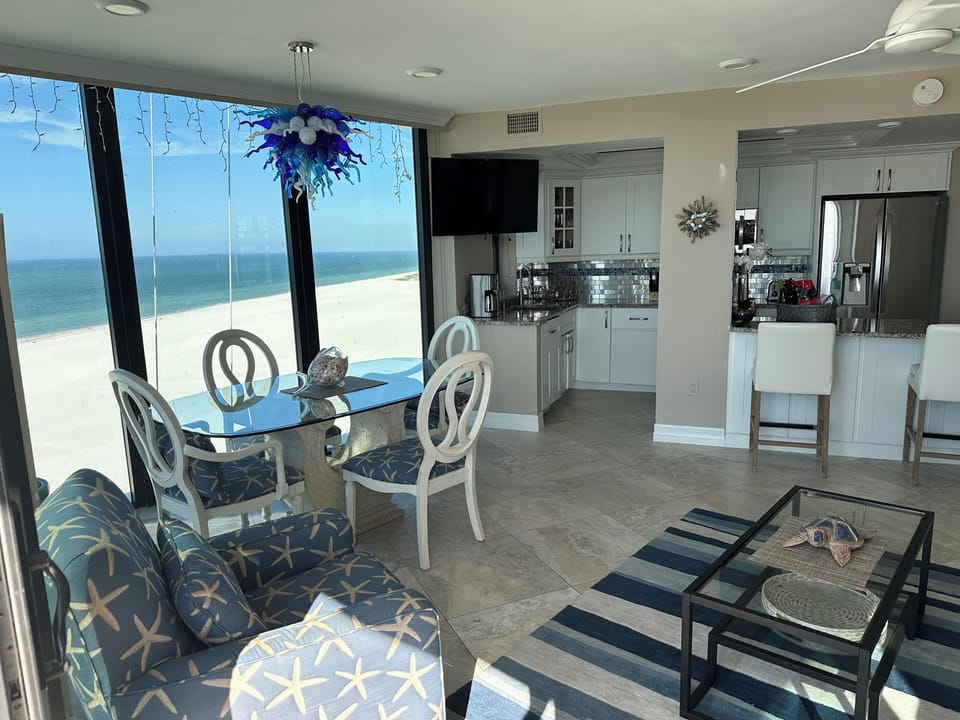 Open Concept Modern, Fully furnished Kitchen / Island for Entertaining.