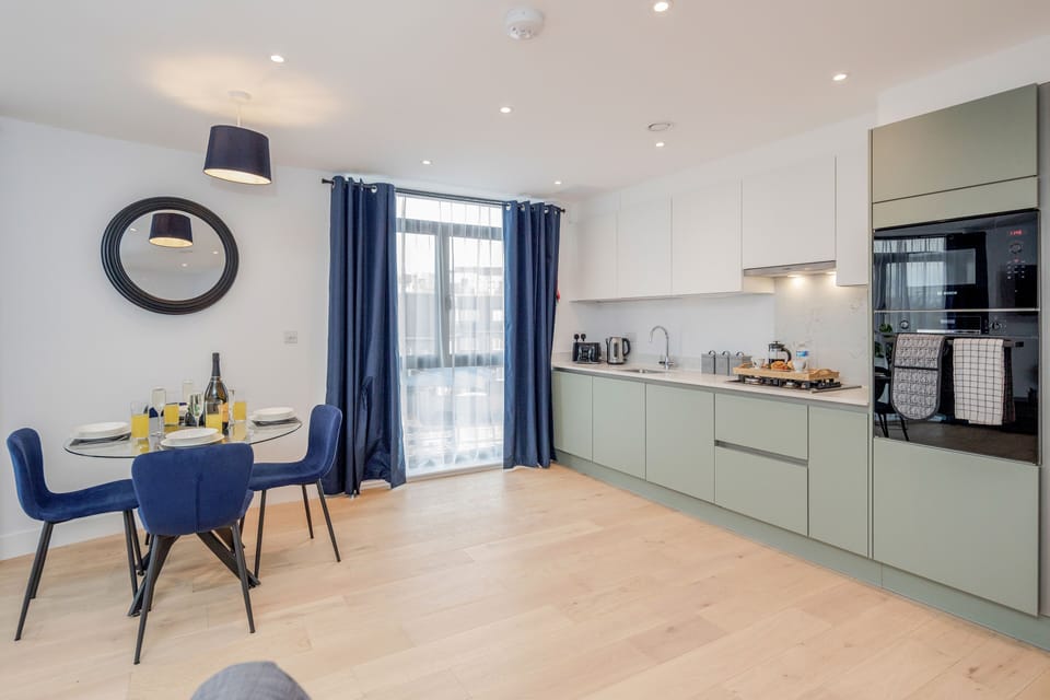 Beautiful open plan kitchen dinner