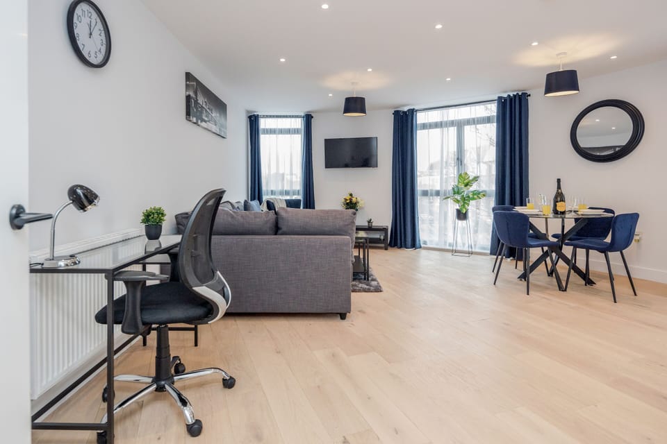 Open plan Lounge, dinning and work station
