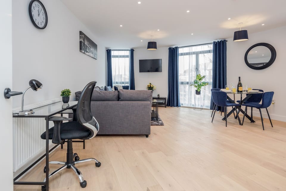 Open plan Lounge, dinning and work station