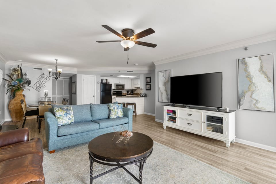 6th Floor Unit, Phoenix East II 2063, 3 Bedroom, 2 Bathroom. Sleeps 10 Managed by Island Rentals