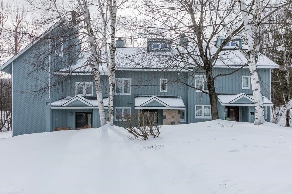 Middle condo unit