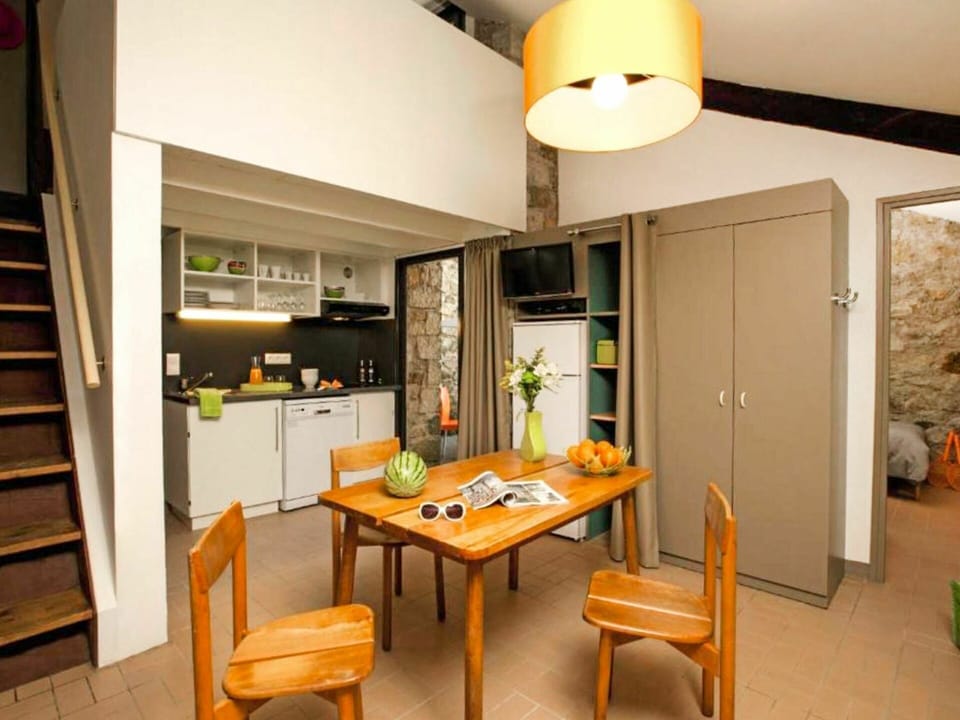 Furniture, Building, Table, Countertop, Cabinetry, Chair, Plant, Wood, House, Houseplant