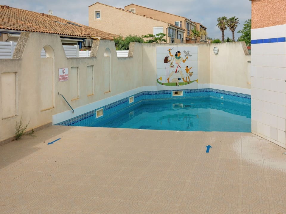Water, Sky, Swimming Pool, Building, Plant, Window, Floor, Chair, Flooring, Leisure