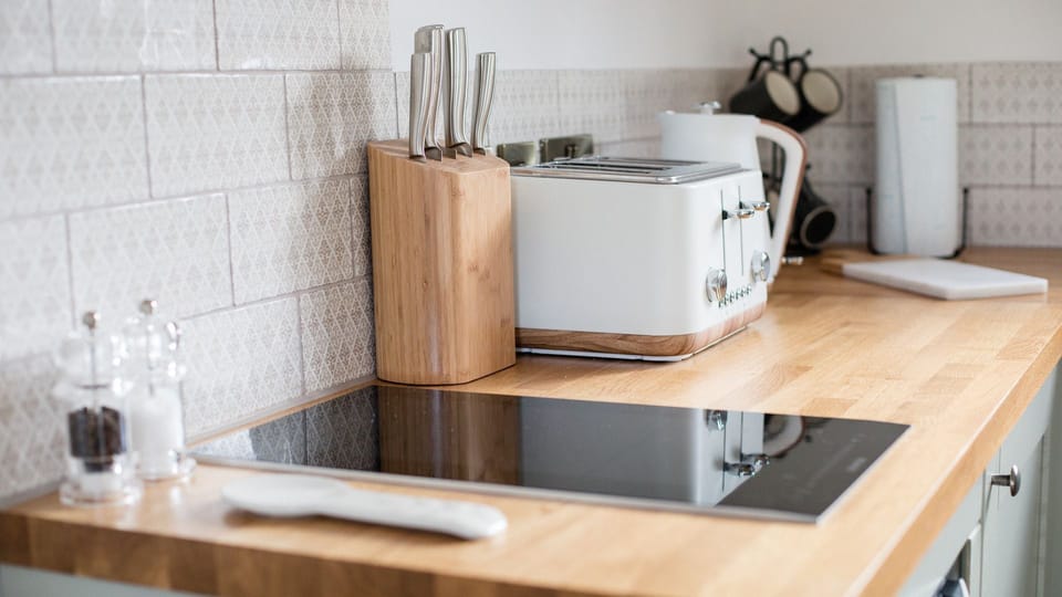 Kitchen Details, Paddock Cottage, Bolthole Retreats