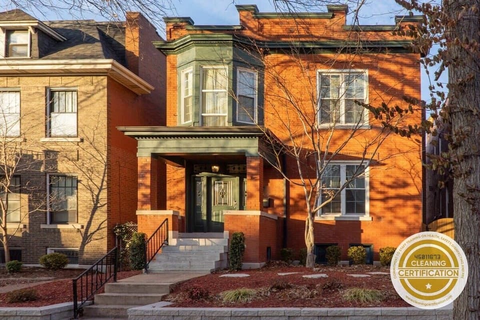 Your next home away from home in beautiful St. Louis