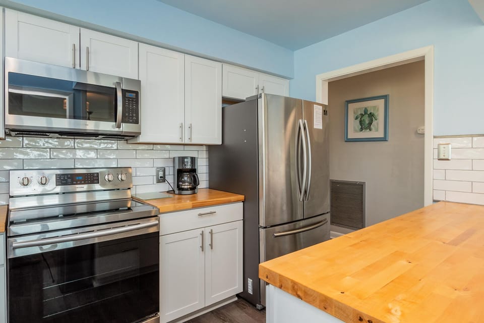 Kitchen - West