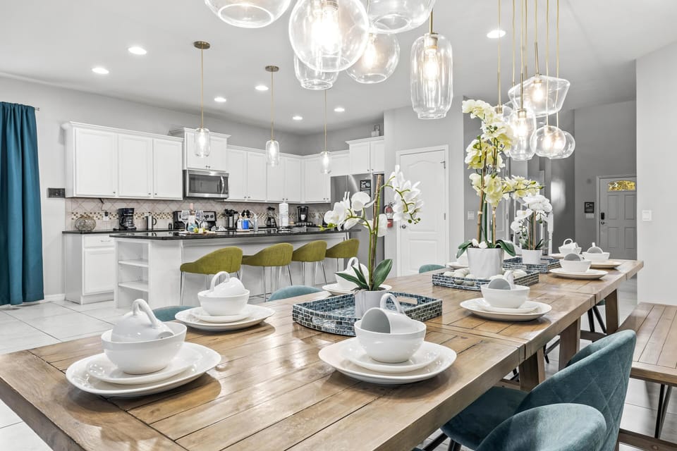 Imagine the memories made when you vacation together in the same home.