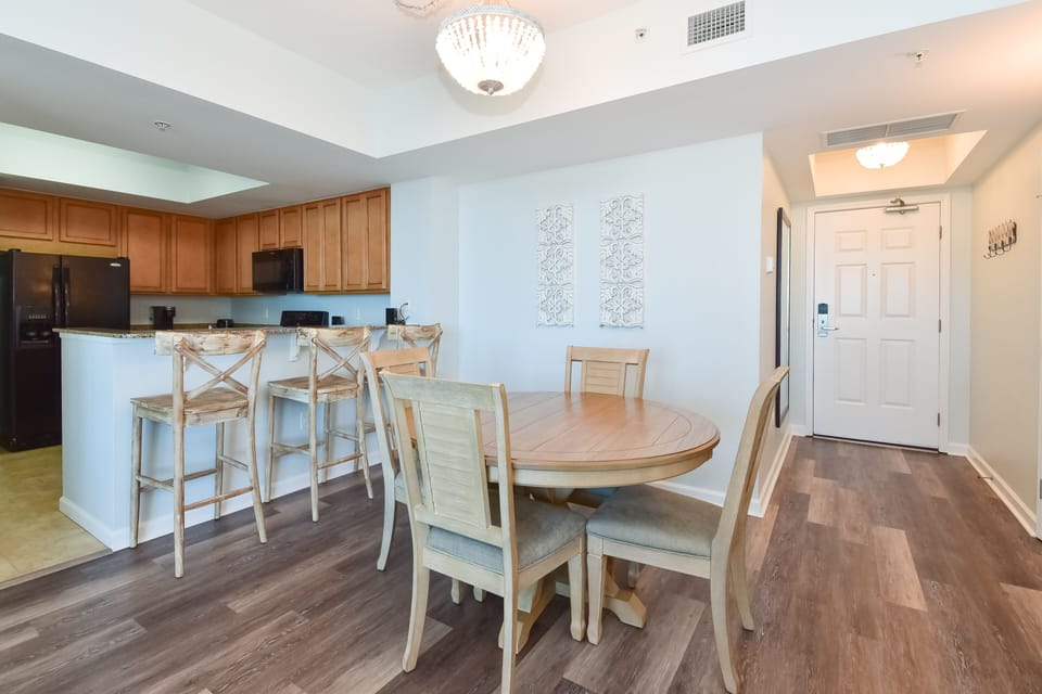 The Palms of Destin 11115 - Dining Area